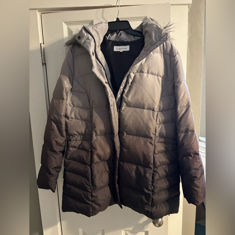 Calvin Klein XL Mid-length Ombré Puffer Coat
